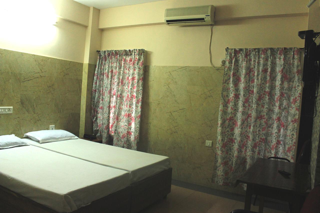 Hotel Sukhvas Thiruvananthapuram Exterior photo